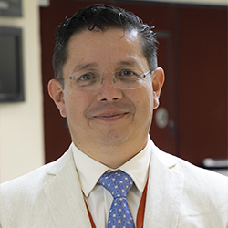Luis González